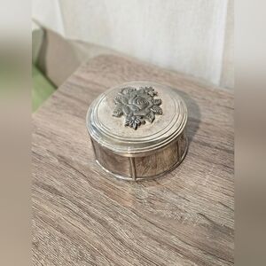 Vintage Davco Silver Plated Rose Trinket Box